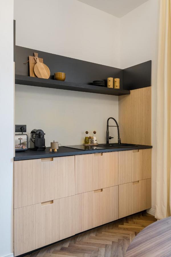 Casa Unica Milano - Elegant Apartment With Balcony - Centrale 1 外观 照片