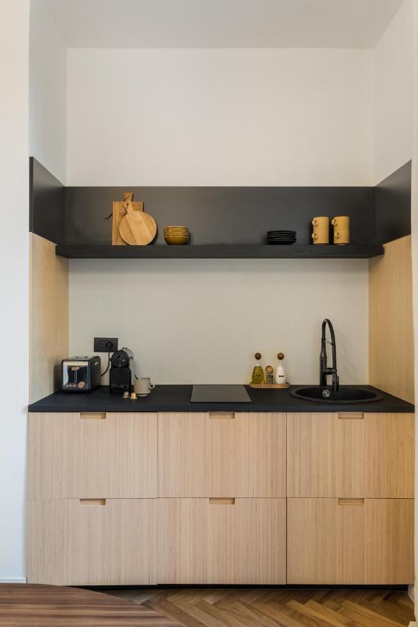 Casa Unica Milano - Elegant Apartment With Balcony - Centrale 1 外观 照片